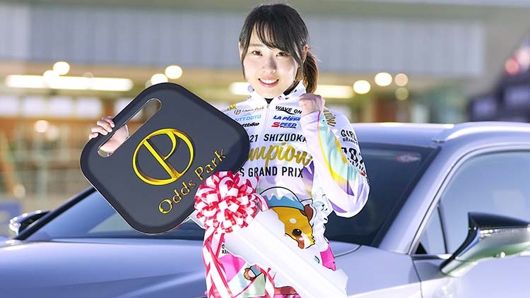 競輪女王が電撃引退】高木真備選手のプロフィール・ニュース